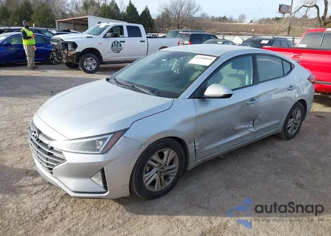 2019 Hyundai Elantra Sel z USA, uszkodzony, nr VIN 5NPD84LF6KH408221